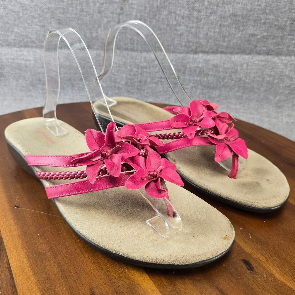 Croft & Barrow Women's Pink Flower Embellished‎ Thong Sandals Size 9.5